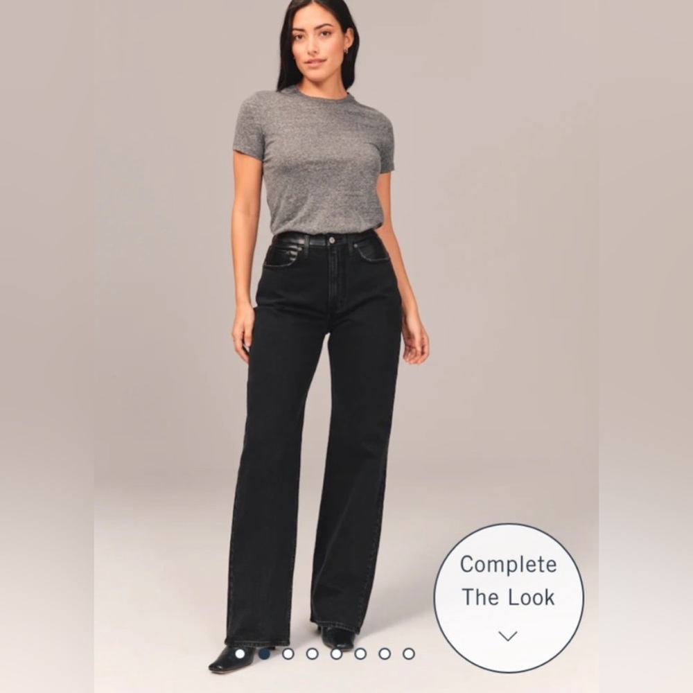 Mixed Fabric Curve Love High Rise 90s Relaxed Jean
Abercrombie